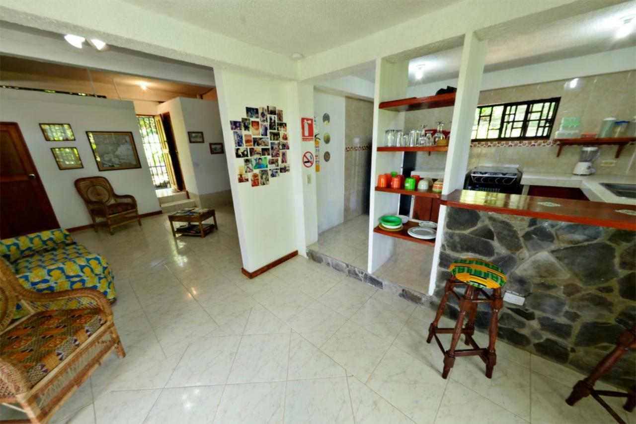 Windy View Guest House Archibolds Экстерьер фото